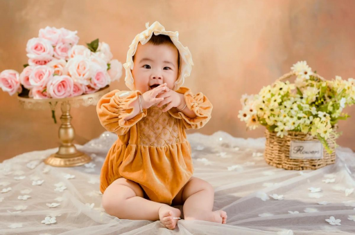 伊犁宝宝几岁可以喝纯牛奶